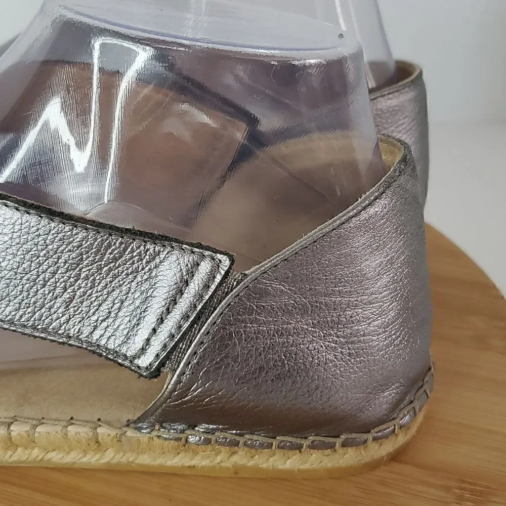 Laro Beach Metallic Pewter Espadrilles Women's Size 40